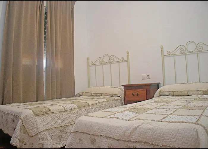 Ruperto شاليه كونيل ذي لا فرونتيرا